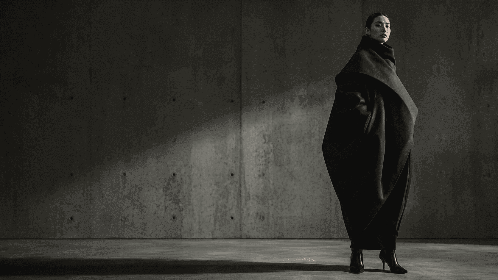 Balenciaga — VINDTIA archive