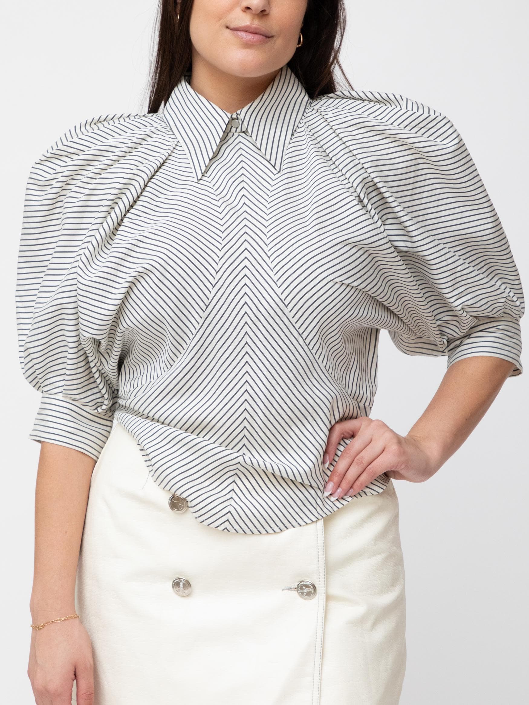 Eori striped blouse S/S 2015 raglan with a puff sleeve - Image 1