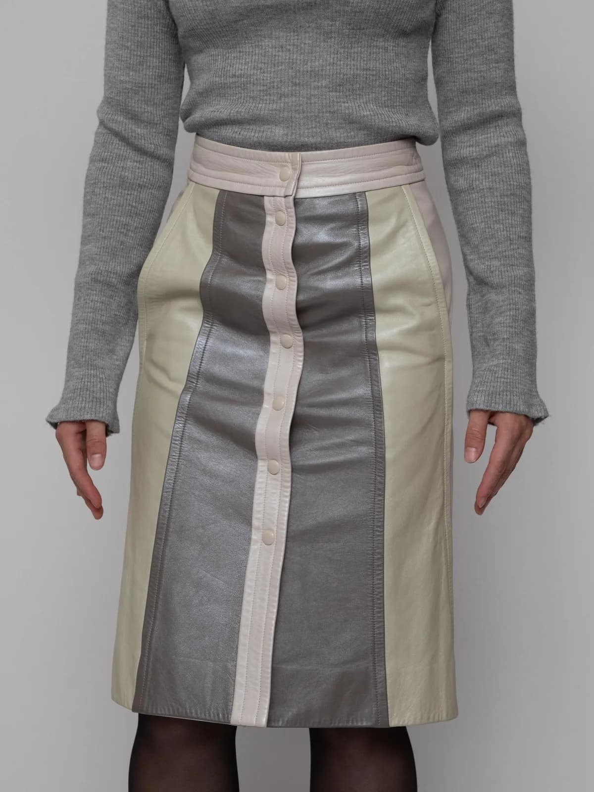 Early 00's lambskin colour block cream and grey midi skirt with front button fasteners, slant pockets and LV monogrammed silk lining