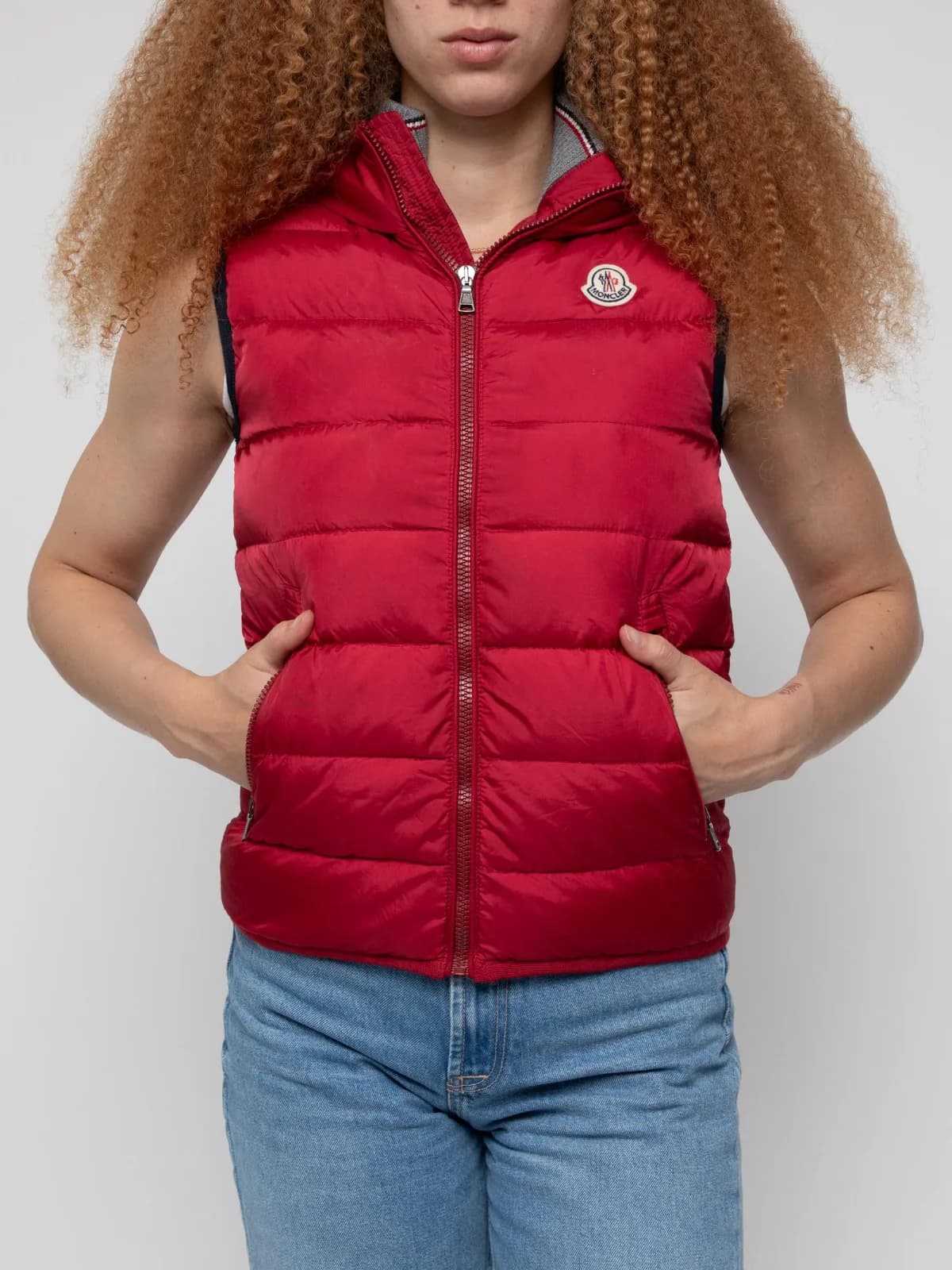 Late 90s red down gilet with ribbed woven collar and hood - Image 1